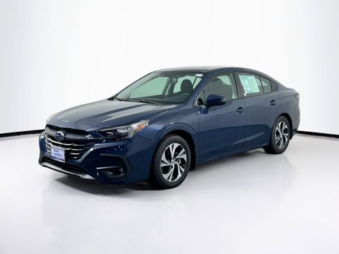 Used 2025 Subaru Legacy Premium AWD/4WD image 1
