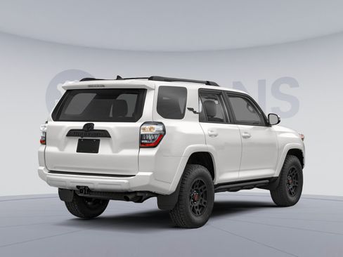 Used 2024 Toyota 4Runner TRD Off-Road Premium w/ Off Road Premium Plus Package AWD/4WD image 2