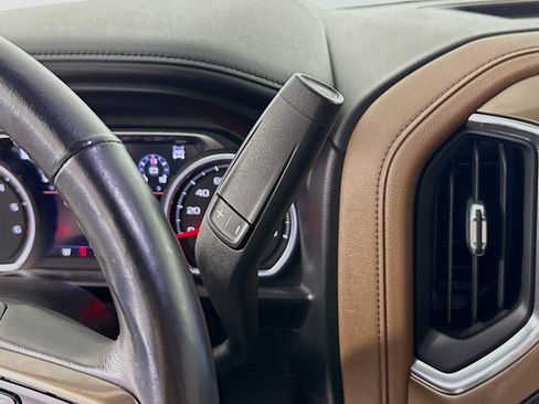 Used 2020 Chevrolet Silverado 1500 High Country w/ Technology Package image 20