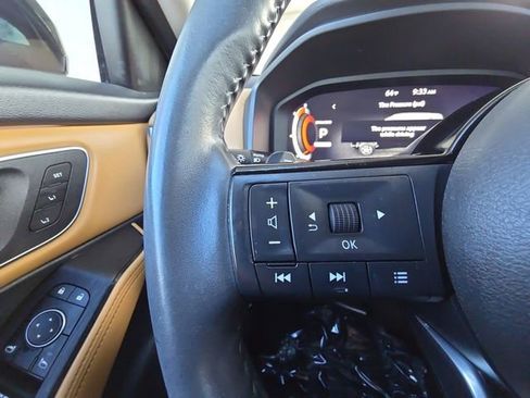 Certified 2023 Nissan Rogue Platinum image 11