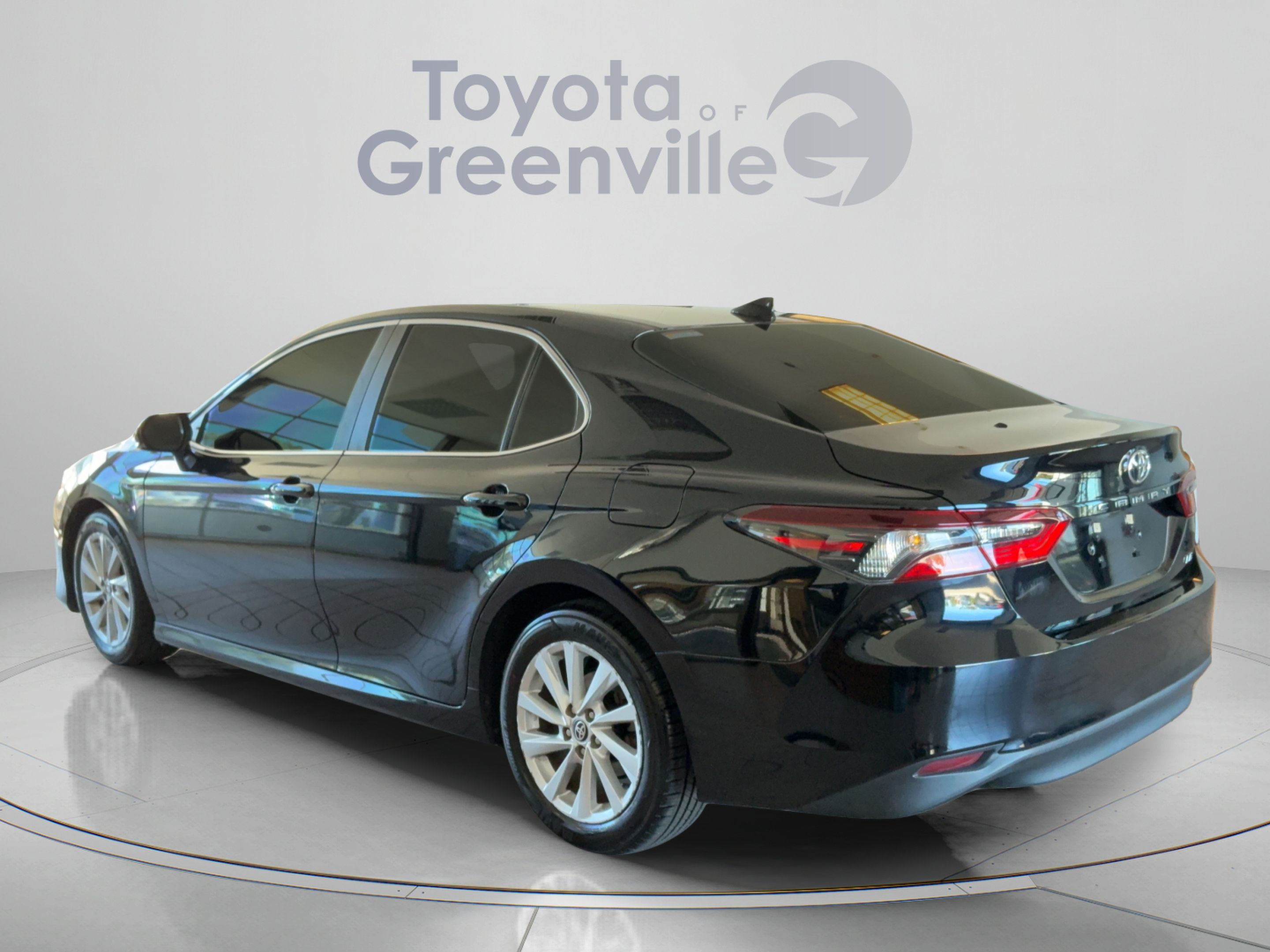 Certified 2024 Toyota Camry LE w/ Convenience Package FWD image 4