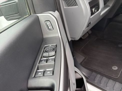 Used 2025 Ford F250 XLT w/ FX4 Off-Road Package AWD/4WD image 17