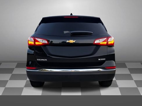 Used 2018 Chevrolet Equinox Premier FWD image 5