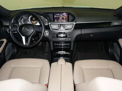 Used 2012 Mercedes-Benz E 350 Sedan image 9