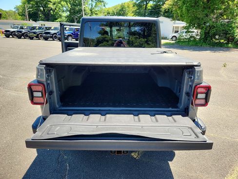 Used 2021 Jeep Gladiator Mojave AWD/4WD image 28