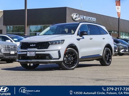 Used 2023 Kia Sorento SX AWD/4WD image 1