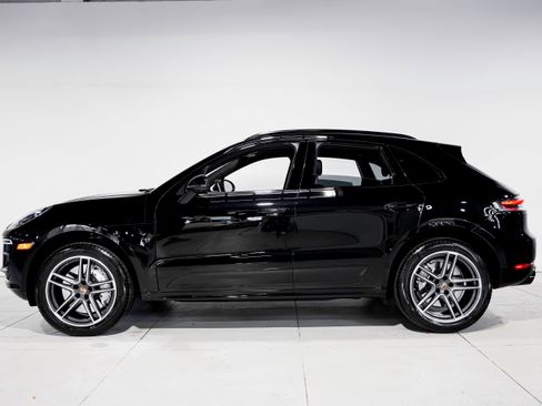 Used 2020 Porsche Macan Turbo AWD/4WD image 7
