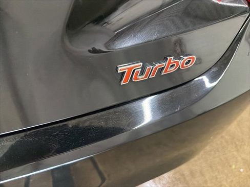 Used 2015 Hyundai Veloster Turbo FWD image 8