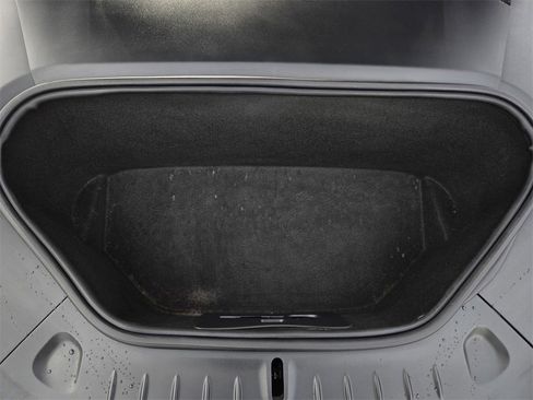 Used 2022 Tesla Model S image 32