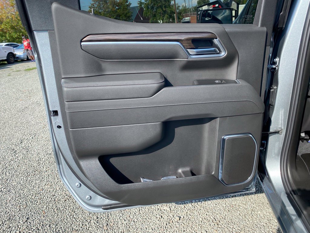 New 2026 Chevrolet Silverado 1500 RST AWD/4WD image 16