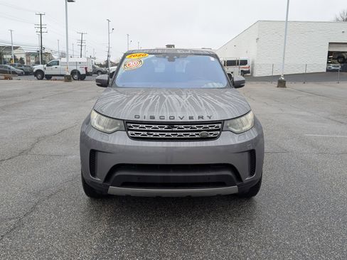 Used 2020 Land Rover Discovery HSE image 8