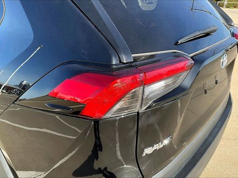 Used 2024 Toyota RAV4 XLE image 53