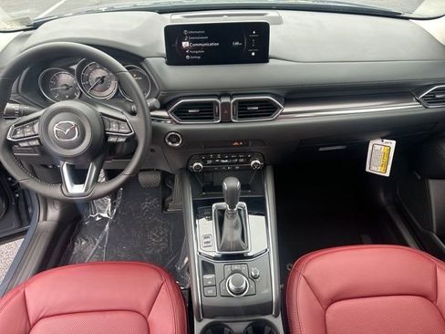 New 2025 MAZDA CX-5 Carbon Edition image 28