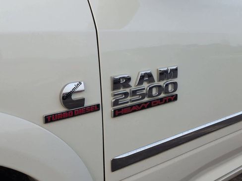 Used 2017 RAM 2500 Laramie image 12