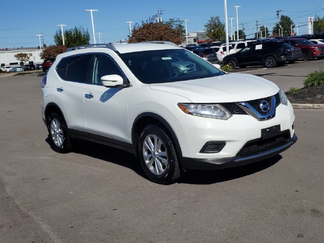 Used 2016 Nissan Rogue SV AWD/4WD image 32