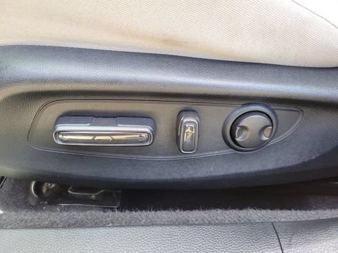 Used 2023 Honda Accord EX image 11
