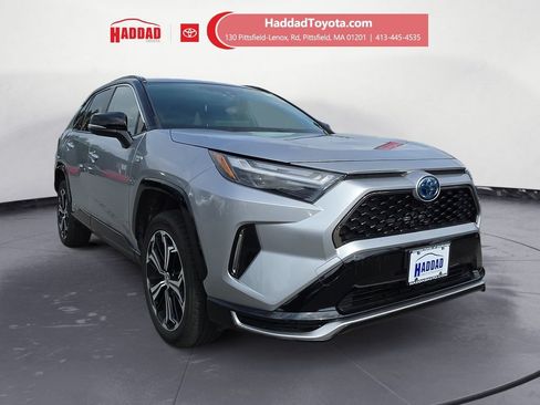 Used 2023 Toyota RAV4 XSE w/ Weather Package AWD/4WD image 8