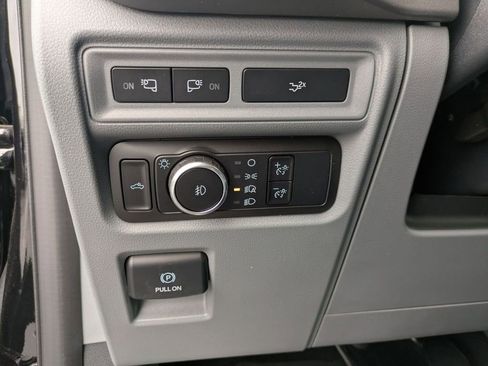 New 2024 Ford F150 XLT w/ Equipment Group 302A MID image 39