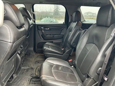 Used 2014 GMC Acadia SLT image 12