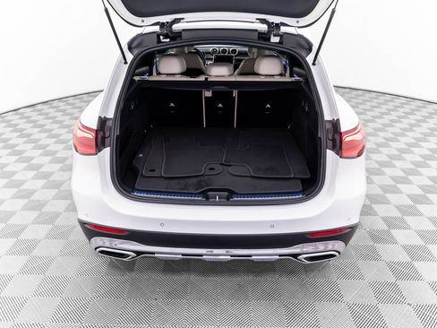 New 2025 Mercedes-Benz GLC 350e 4MATIC image 29
