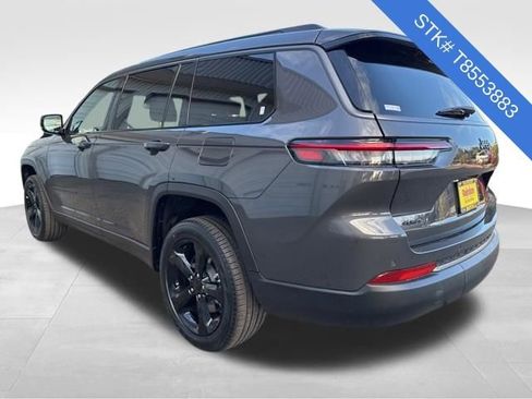 New 2026 Jeep Grand Cherokee L Limited w/ Limited Altitude Package AWD/4WD image 5