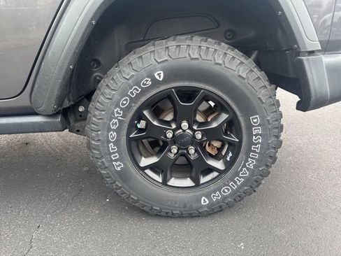 Used 2021 Jeep Wrangler Unlimited Sport image 15