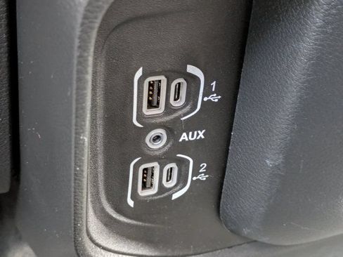 Used 2023 RAM 1500 Big Horn AWD/4WD image 21