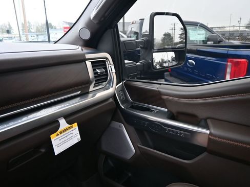 Used 2025 Ford F350 King Ranch w/ Chrome Package image 25