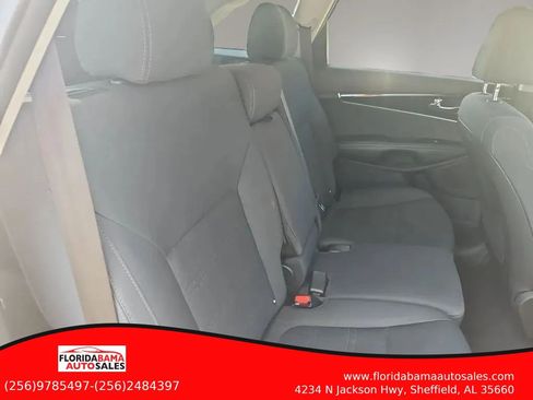 Used 2019 Kia Sorento AWD image 8