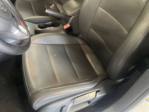 Used 2010 Volkswagen Jetta Limited Edition FWD image 37