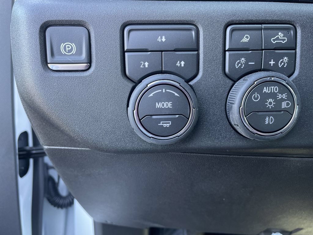 Used 2026 Chevrolet Silverado 2500 LT w/ Trail Boss Package AWD/4WD image 30