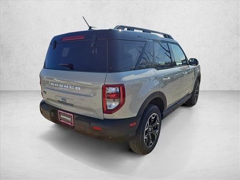 New 2025 Ford Bronco Sport Outer Banks image 5