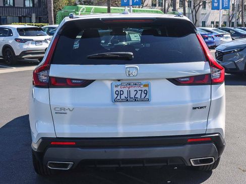 Used 2025 Honda CR-V Sport image 8