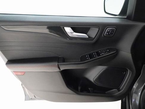 Used 2023 Ford Escape ST-Line Elite w/ Premium Technology Package image 7