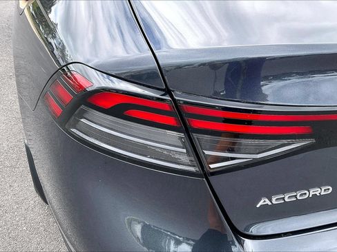 Used 2024 Honda Accord EX image 23