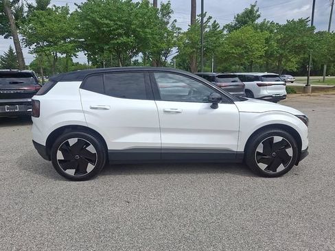 Used 2025 Volvo EX30 Ultra w/ Protection Package Premier AWD/4WD image 7