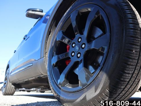 Used 2023 Ford Explorer ST w/ Equipment Group 401A image 11