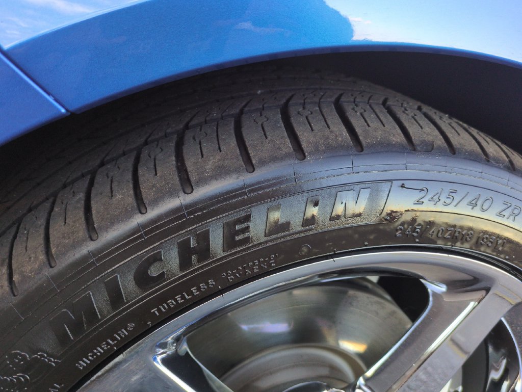 Used 2014 Chevrolet Corvette Stingray Convertible w/ 2LT Preferred Equipment Group RWD image 25