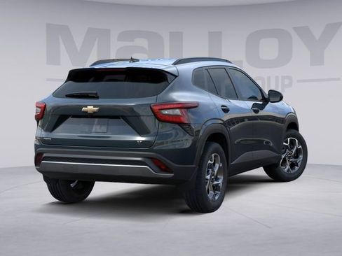 New 2026 Chevrolet Trax LT image 5