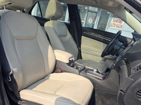 Used 2016 Chrysler 300 C AWD/4WD image 20