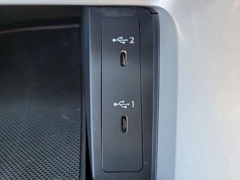 Used 2023 Audi Q3 2.0T Premium w/ 19" Wheel Package image 32