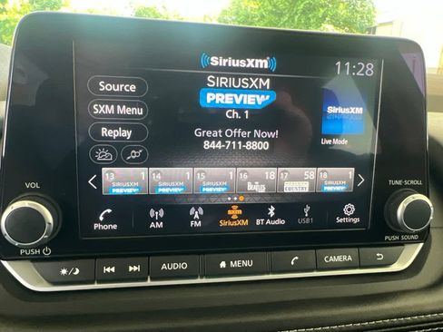 Used 2023 Nissan Rogue SL AWD/4WD image 52