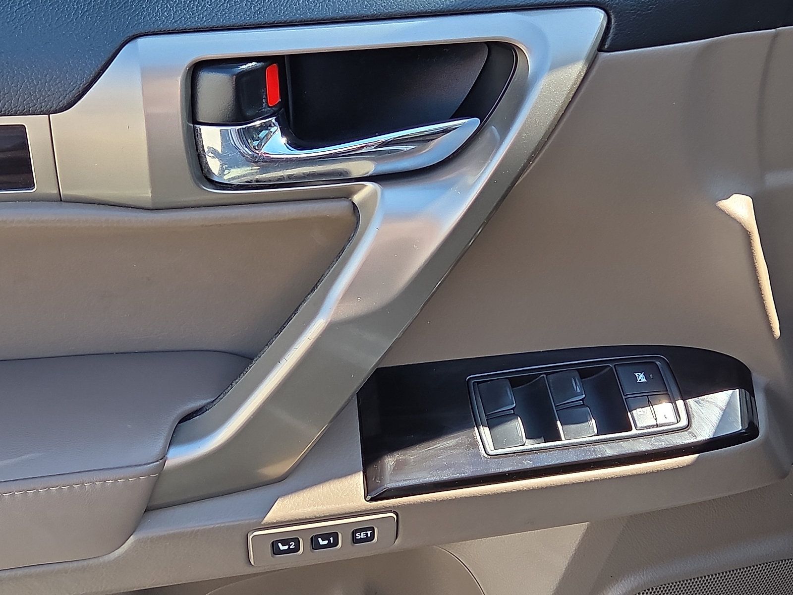 Used 2018 Lexus GX 460 w/ Navigation Package AWD/4WD image 13