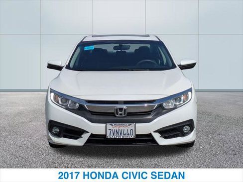 Used 2017 Honda Civic EX-T image 3