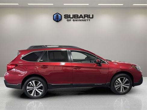 Used 2019 Subaru Outback 2.5i Limited image 6