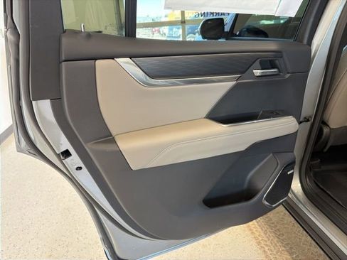 New 2026 GMC Acadia Elevation w/ Elevation Premium Package image 22