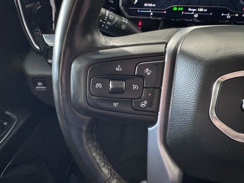 Certified 2022 GMC Sierra 1500 SLT w/ X31 Off-Road Package AWD/4WD image 16