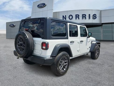Used 2024 Jeep Wrangler Unlimited Sport AWD/4WD image 4