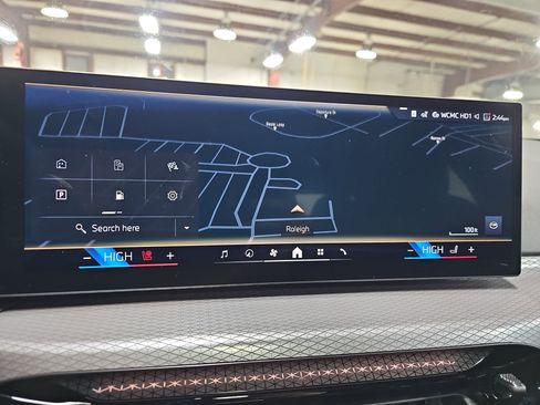 New 2026 BMW 330i 330i NA w/ M Sport Package image 24