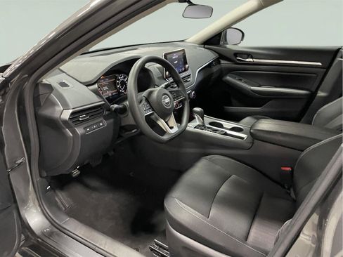 Used 2022 Nissan Altima 2.5 SV image 12